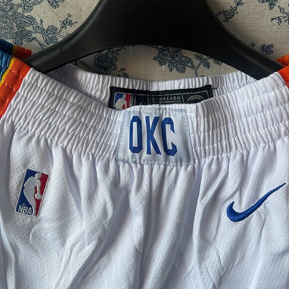 Nike Oklahoma City Thunder White NBA Shorts - Picture 2 of 5